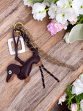 Tasbedel en sleutelhanger met hond en vierkant PC13: Bruin / Synthetisch