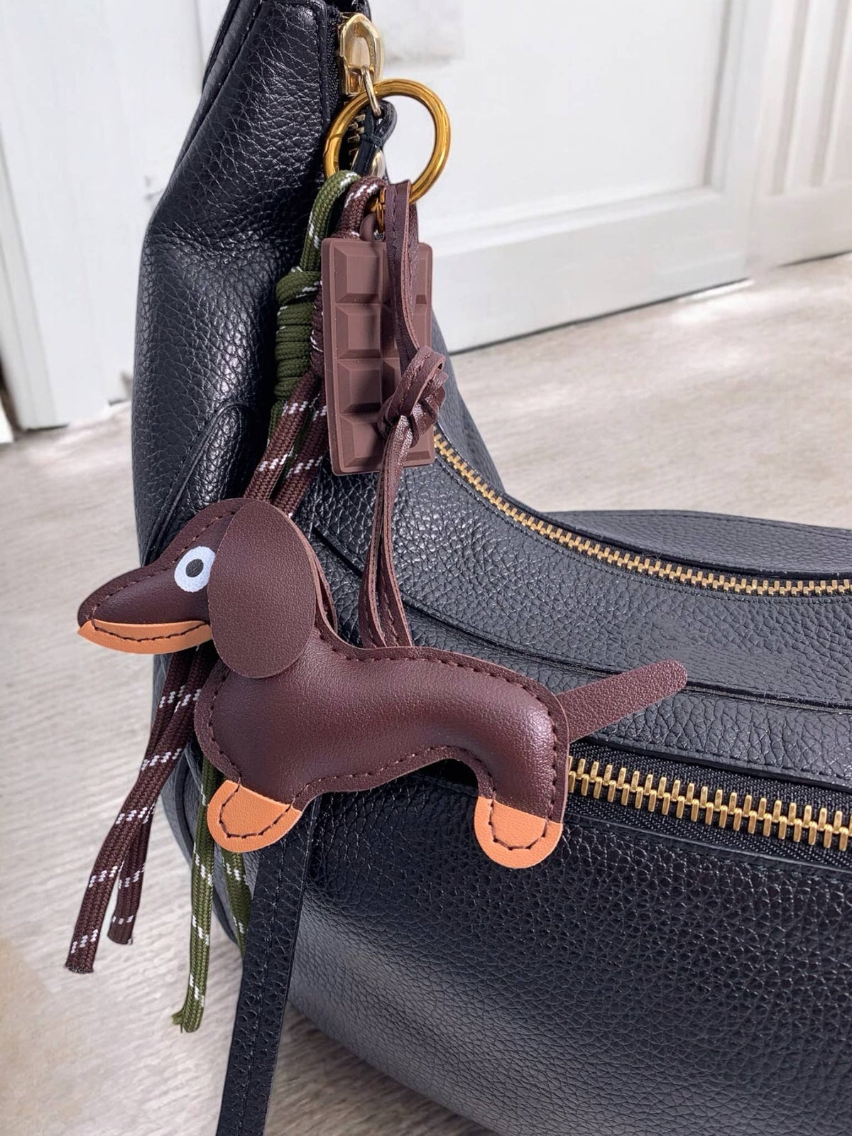 Tashanger en sleutelhanger hond en chocolade PC12: Bruin / Synthetisch