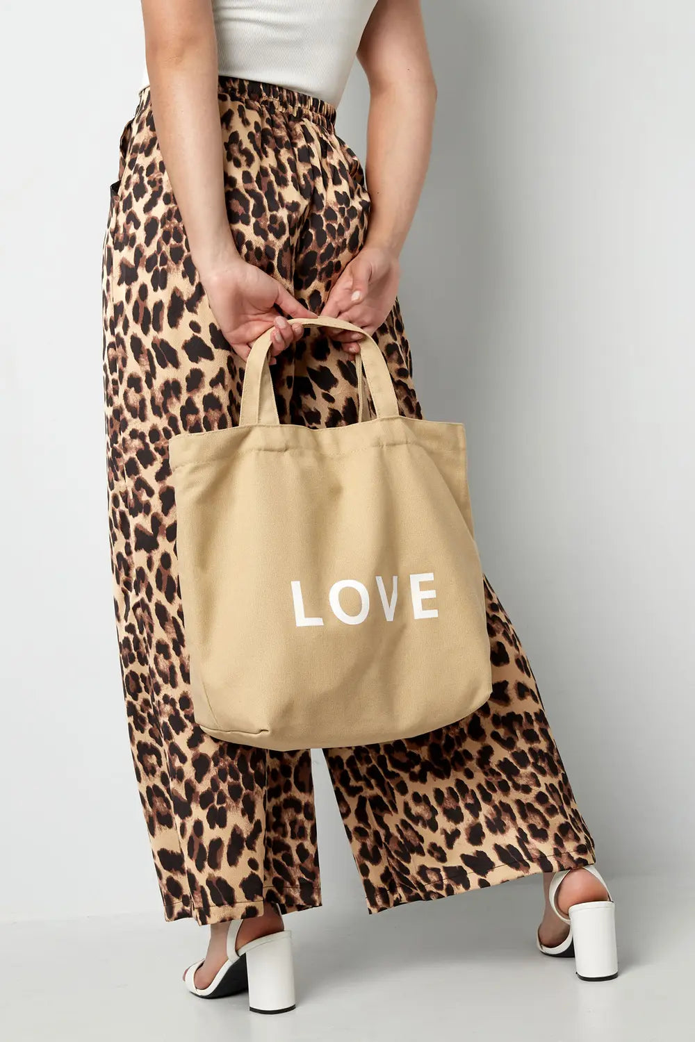 Canvas shopper Love